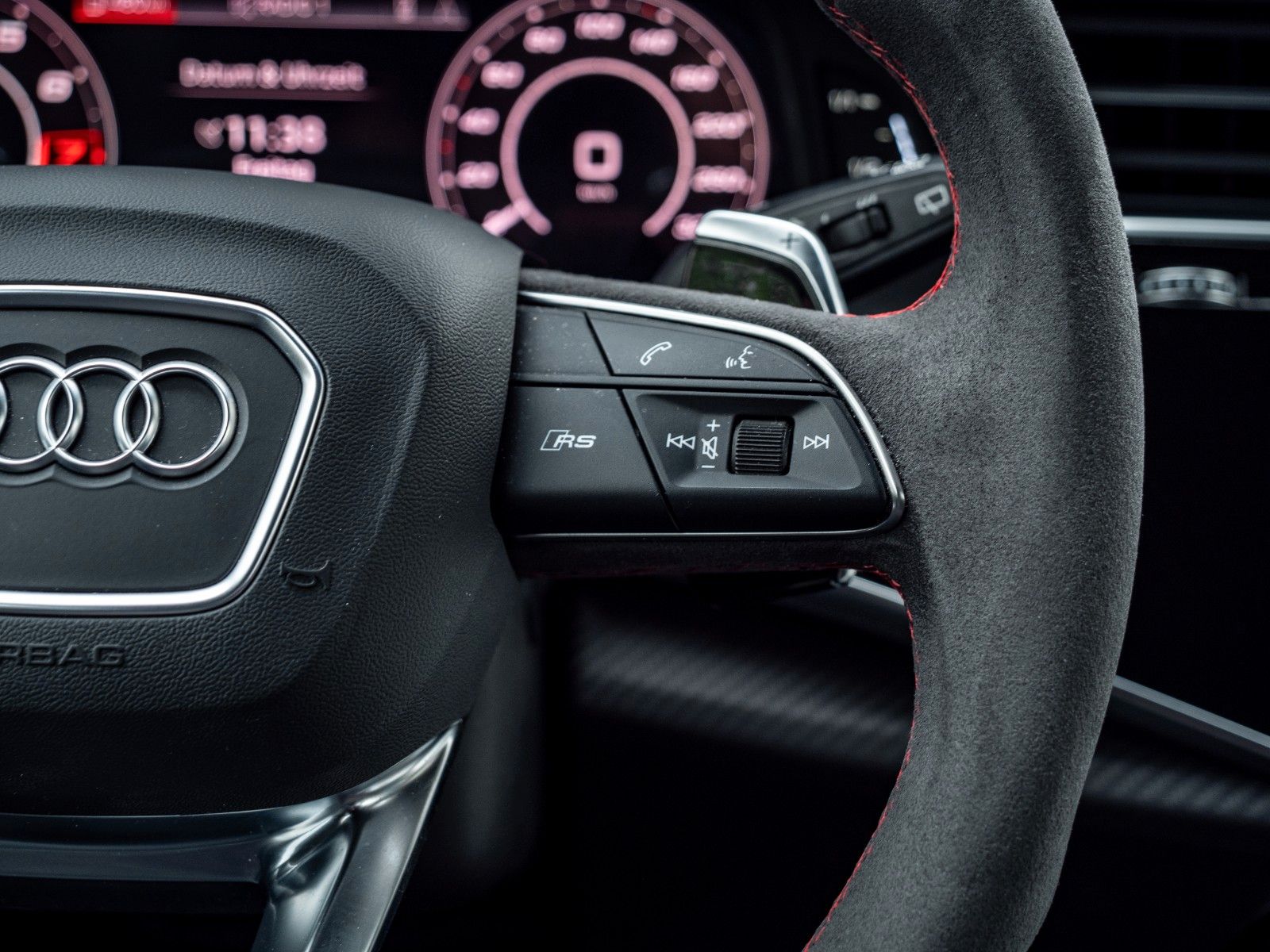 Audi RS Q8 4.0 TFSI quattro.MAXTON.B&O.LUFTFE.MATRIX