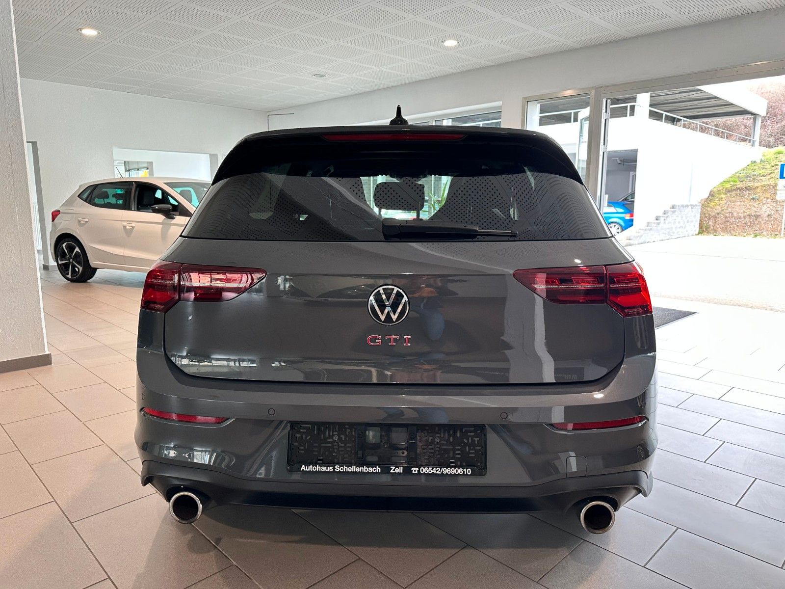 Volkswagen Golf VIII GTI - Samsaru's Car Outlet