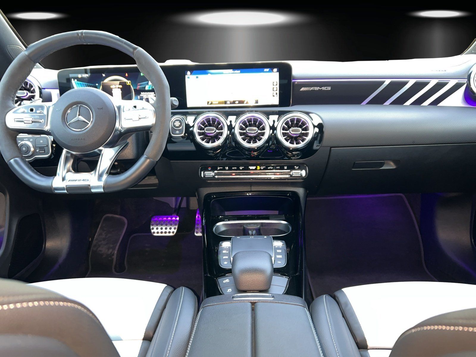 Mercedes-Benz CLA 35 AMG - Samsaru's Car Outlet