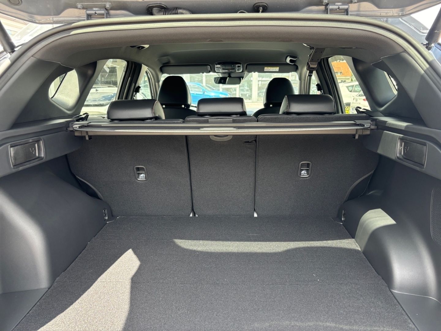 Hyundai Tucson Hybrid 2WD N Line - Samsaru's Car Outlet