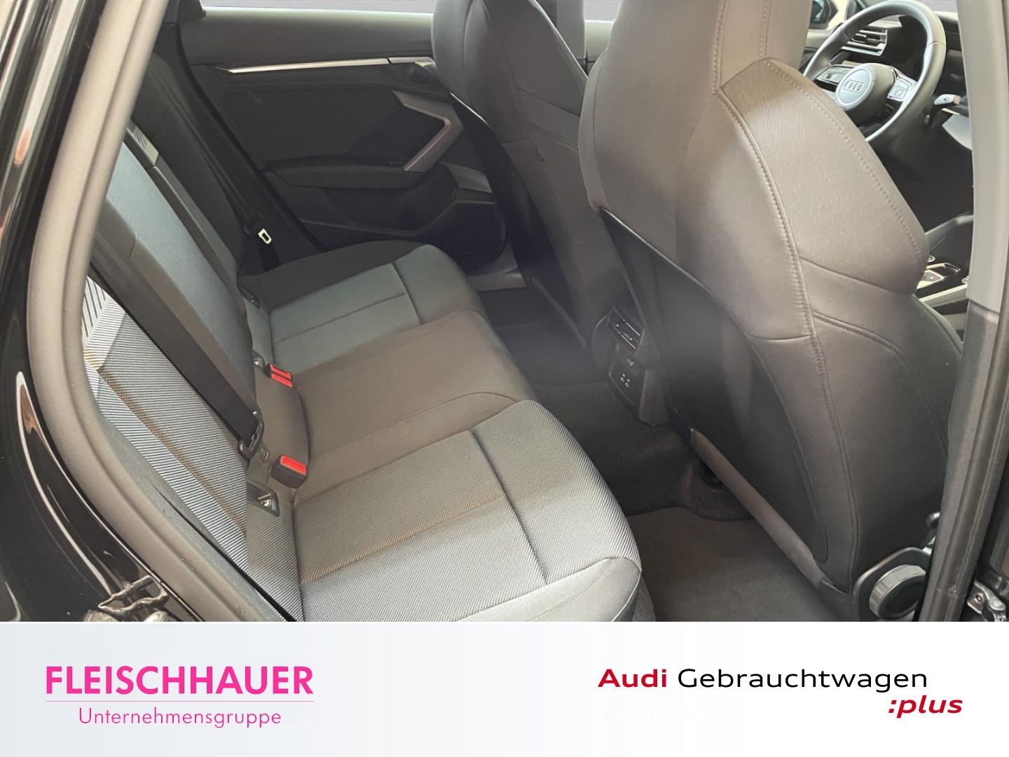 Audi A3 35 TFSI allstreet DSG - Samsaru's Car Outlet