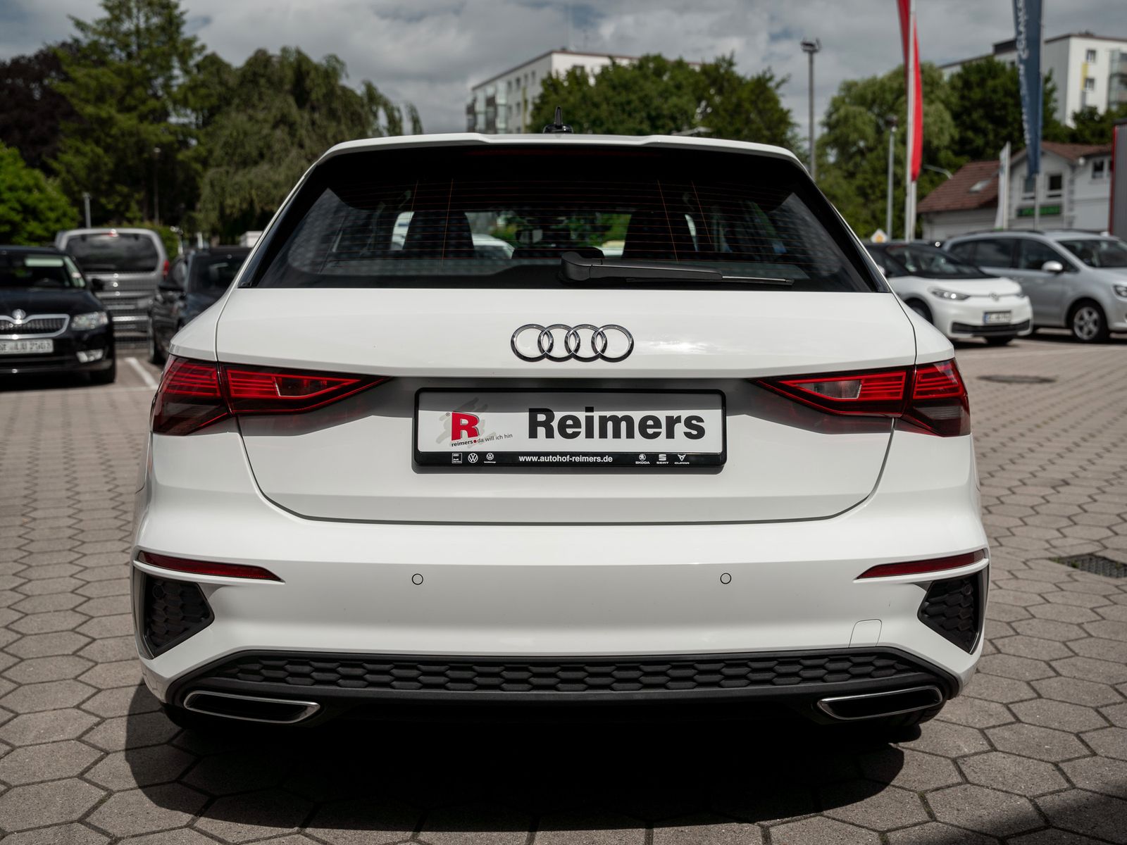 Audi A3 Sportback S line 35 - Samsaru's Car Outlet