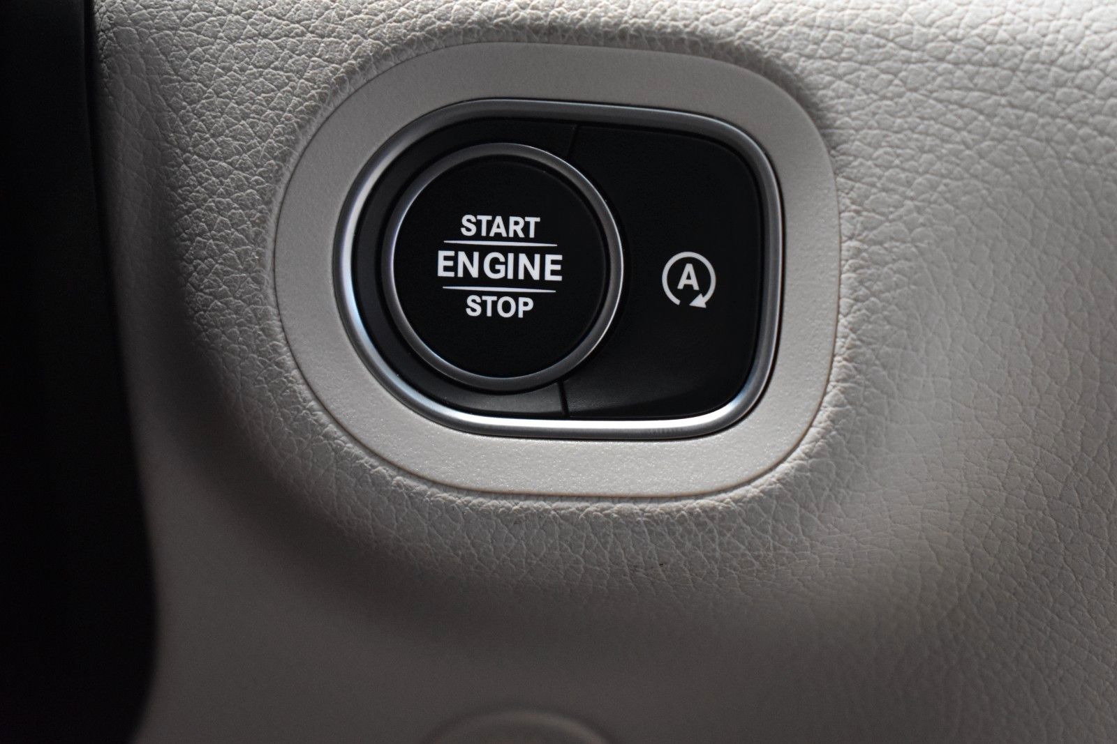 Mercedes-Benz GLE 450 d 4Matic COUPE AMG LINE*PANO*AHK*360°KAM