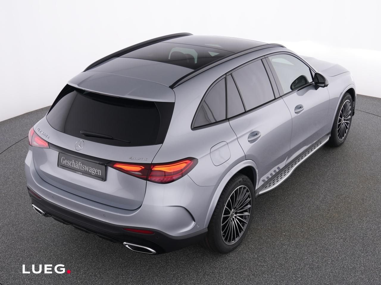 Mercedes-Benz GLC 200 d 4M AMG+NIGHT+20''+PANO+AHK+SOUND+360°+
