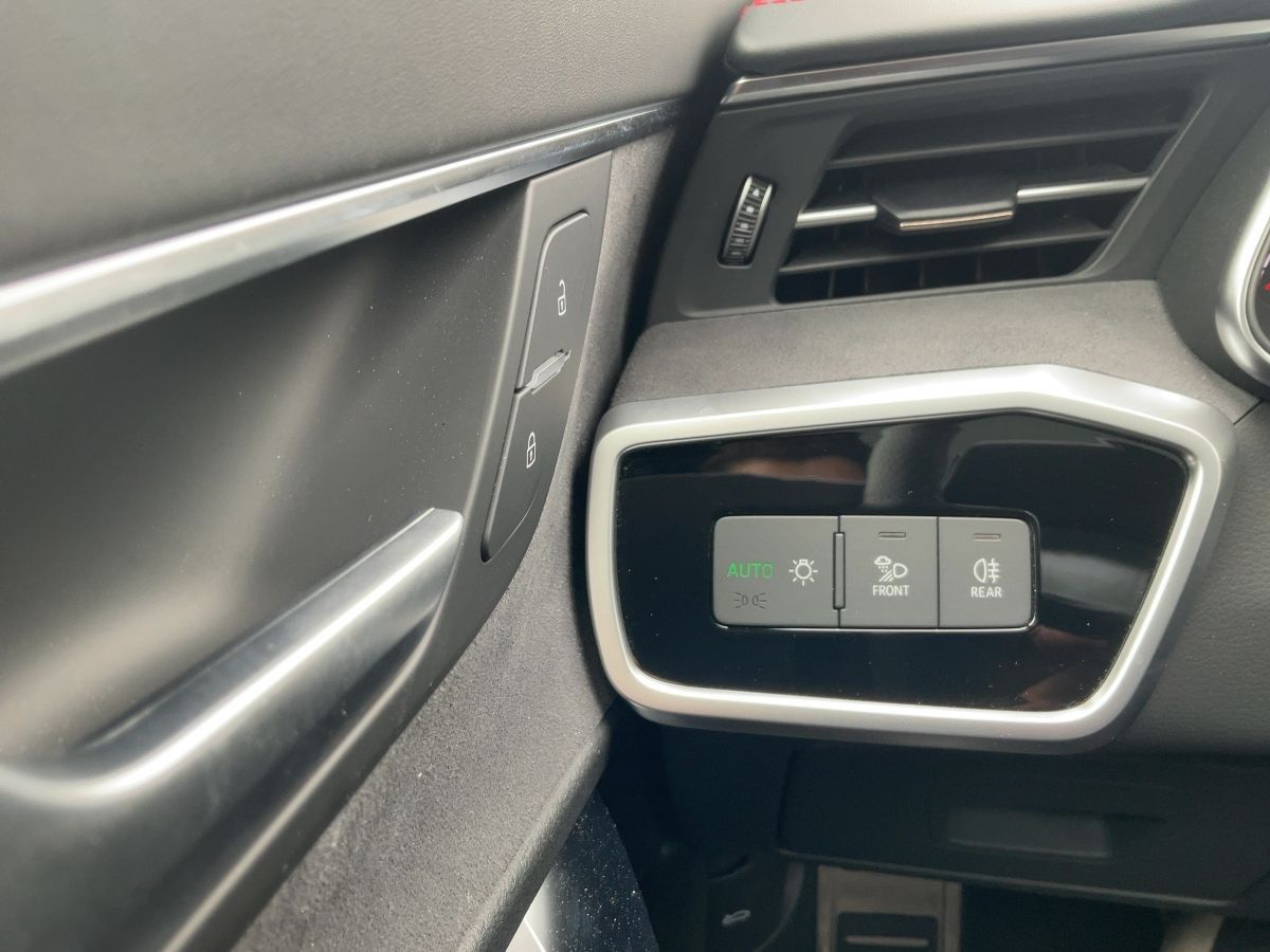 Audi A6 Avant 50 TFSI e S Line quattro S tronic - Samsaru's Car Outlet