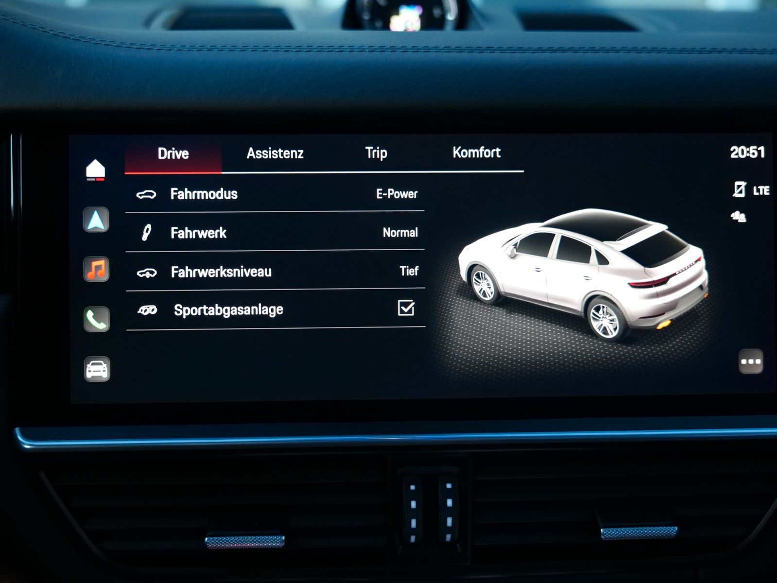 Porsche Cayenne Coupe E-Hybrid Platinum Edi SPORT DESIGN