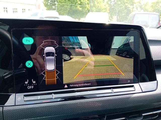 Volkswagen Golf VIII 2.0 TSI GTI - Samsaru's Car Outlet