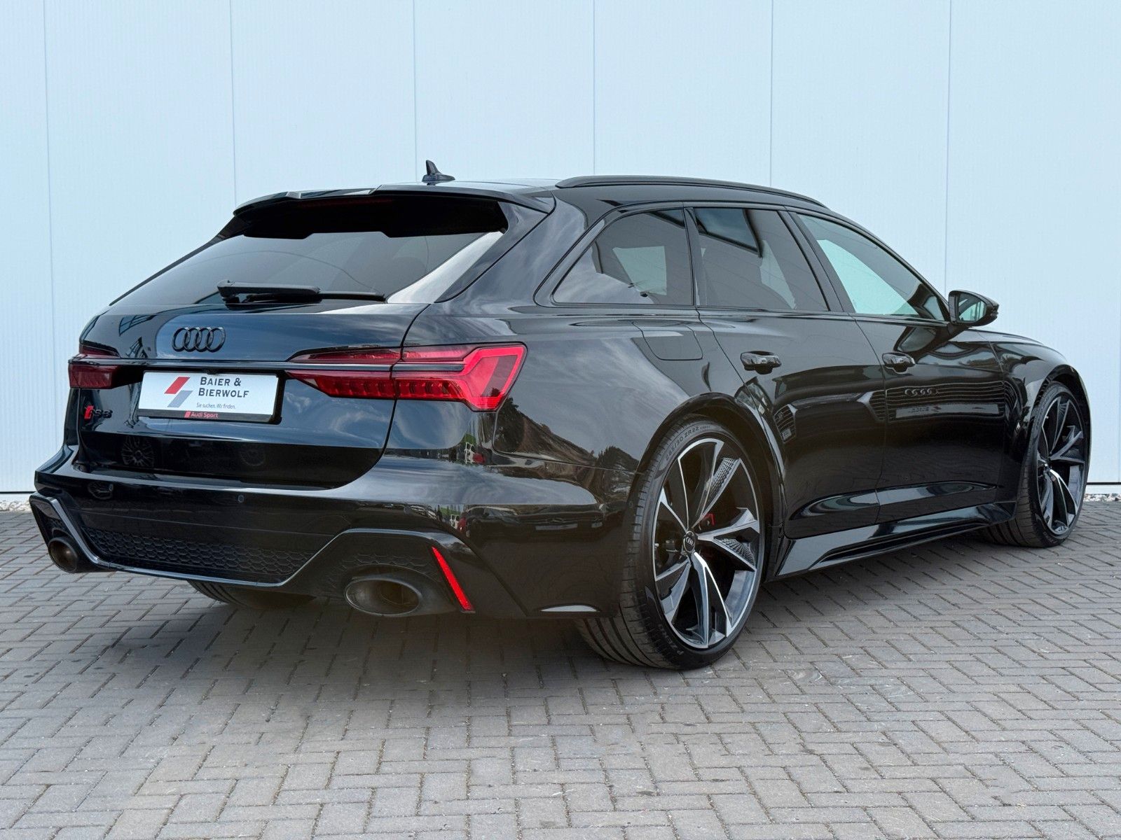 Audi RS 6 Avant 4.0 TFSI quattro PANO KERAMIK MWST.