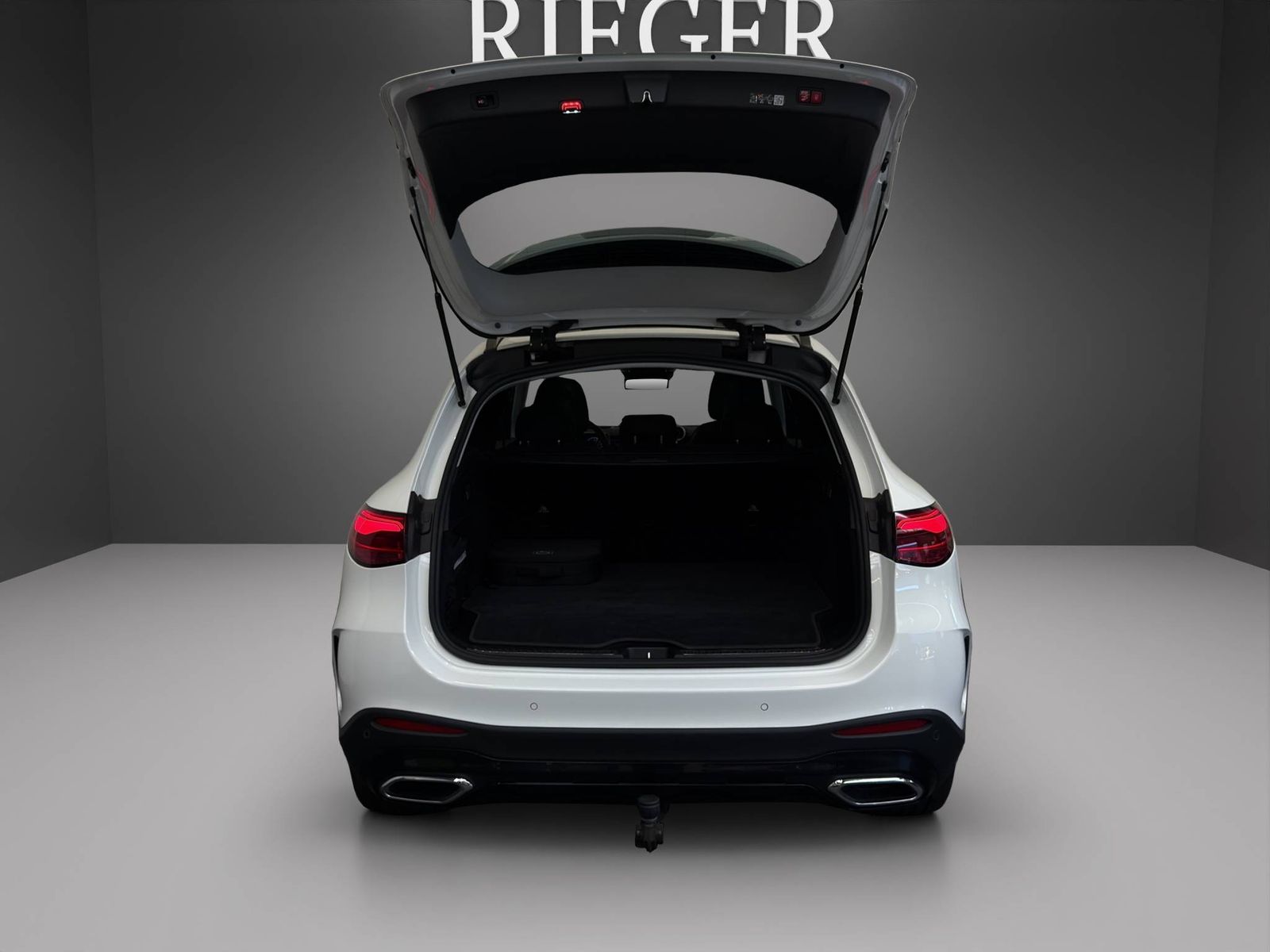 Mercedes-Benz GLC 300 de AMG 4M Pano*HUD*NIGHT*Burmester*AHK*+