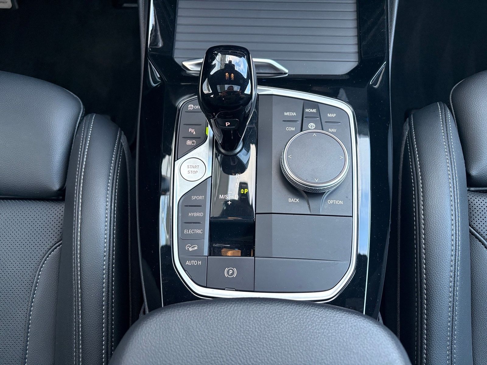 BMW X3 xDrive30e M Sport AHK Pano DA PA H/K HUD LRH