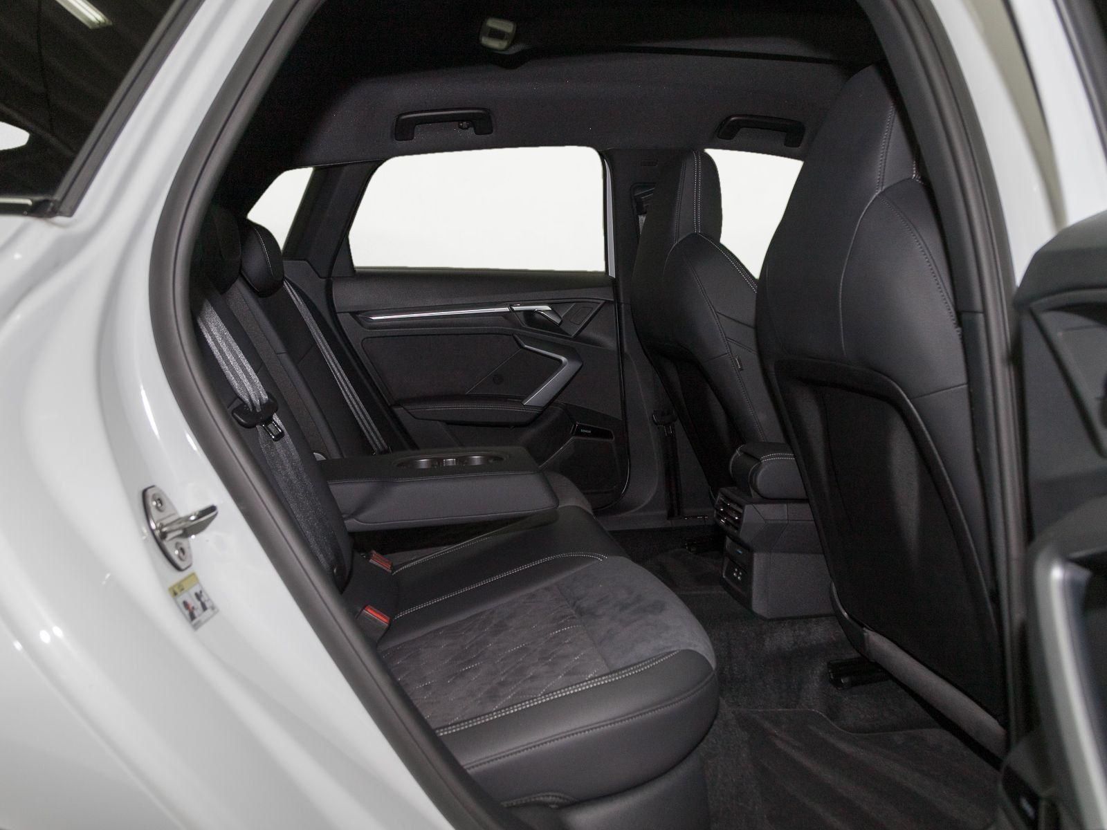 Audi A3 Sportback 35 TDI ADVANCED - Samsaru's Car Outlet