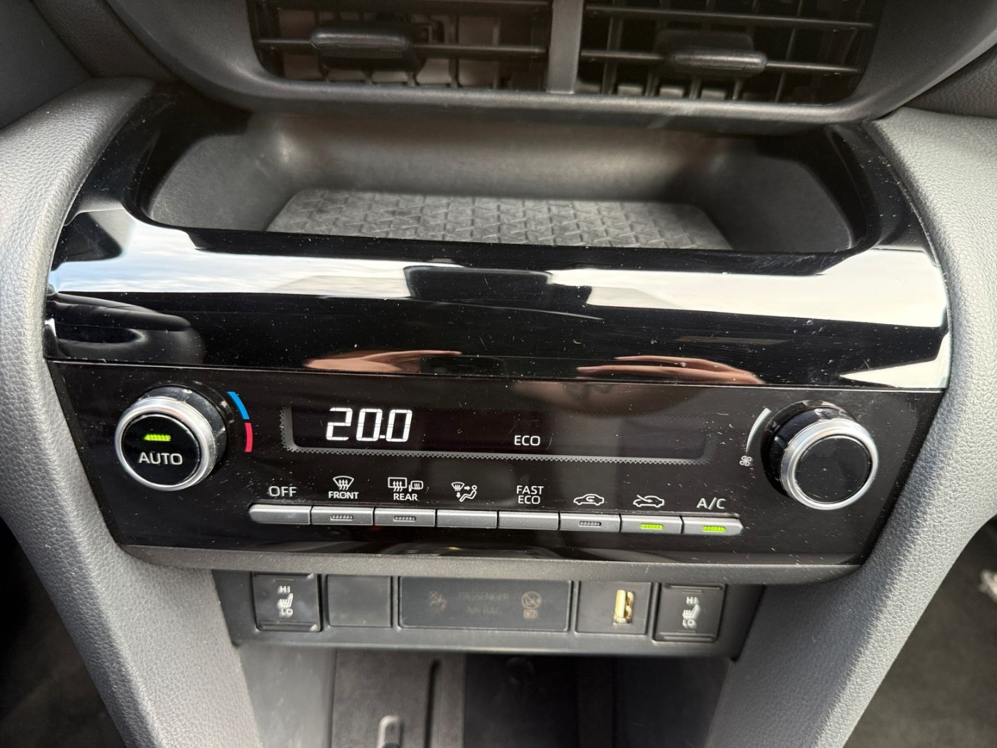 Toyota Yaris Cross Team D *Safety-*Connect-*Winterpaket