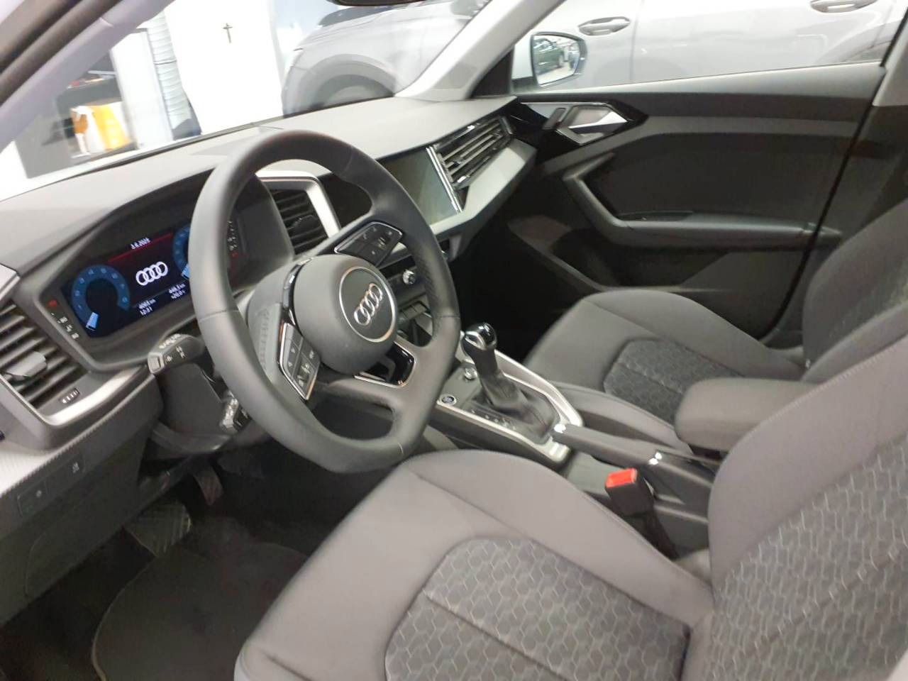 Audi A1 Sportback 25 TFSI advanced - Samsaru's Car Outlet