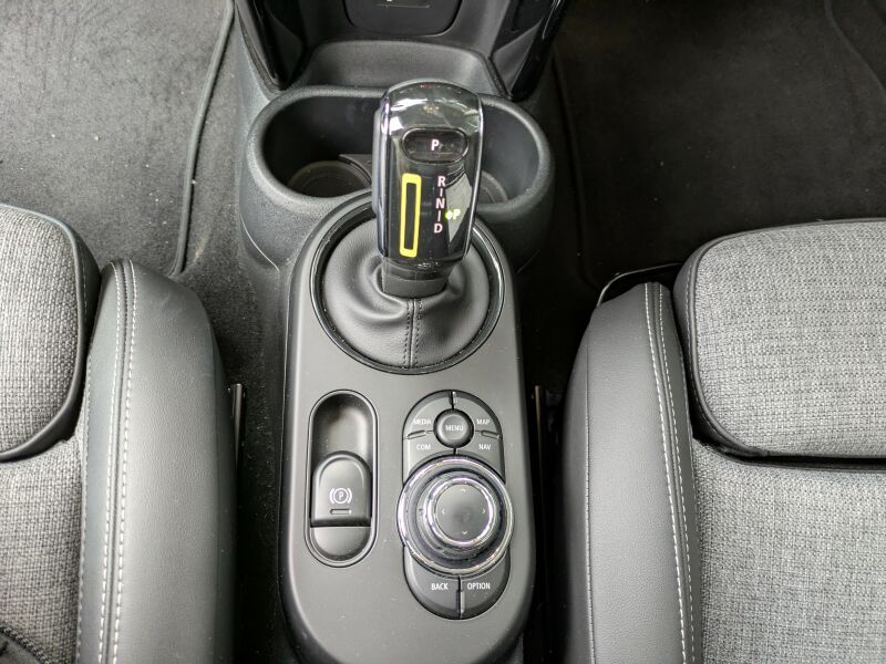 MINI Cooper SE 3-Türer - Samsaru's Car Outlet