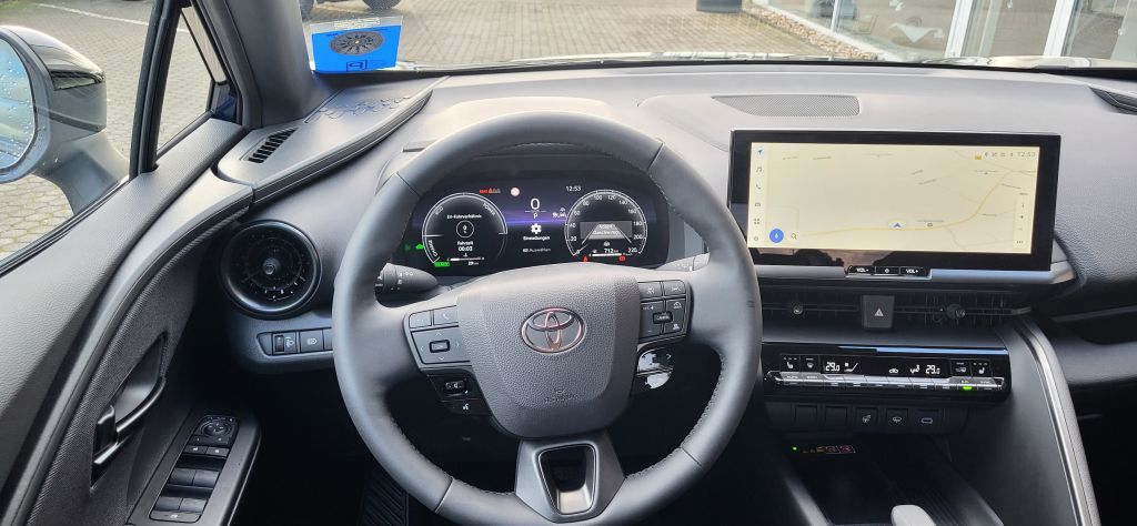 Toyota C-HR 1.8 Hybrid - Samsaru's Car Outlet