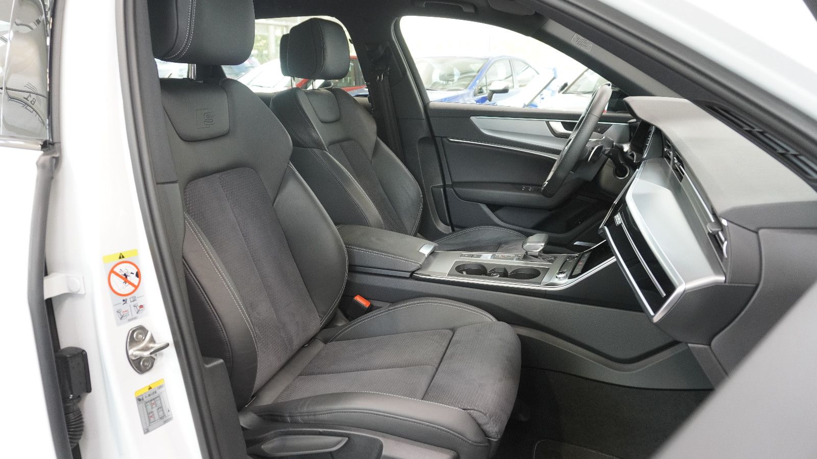 Audi A6 Avant 55 TFSI sport S-Line - Samsaru's Car Outlet