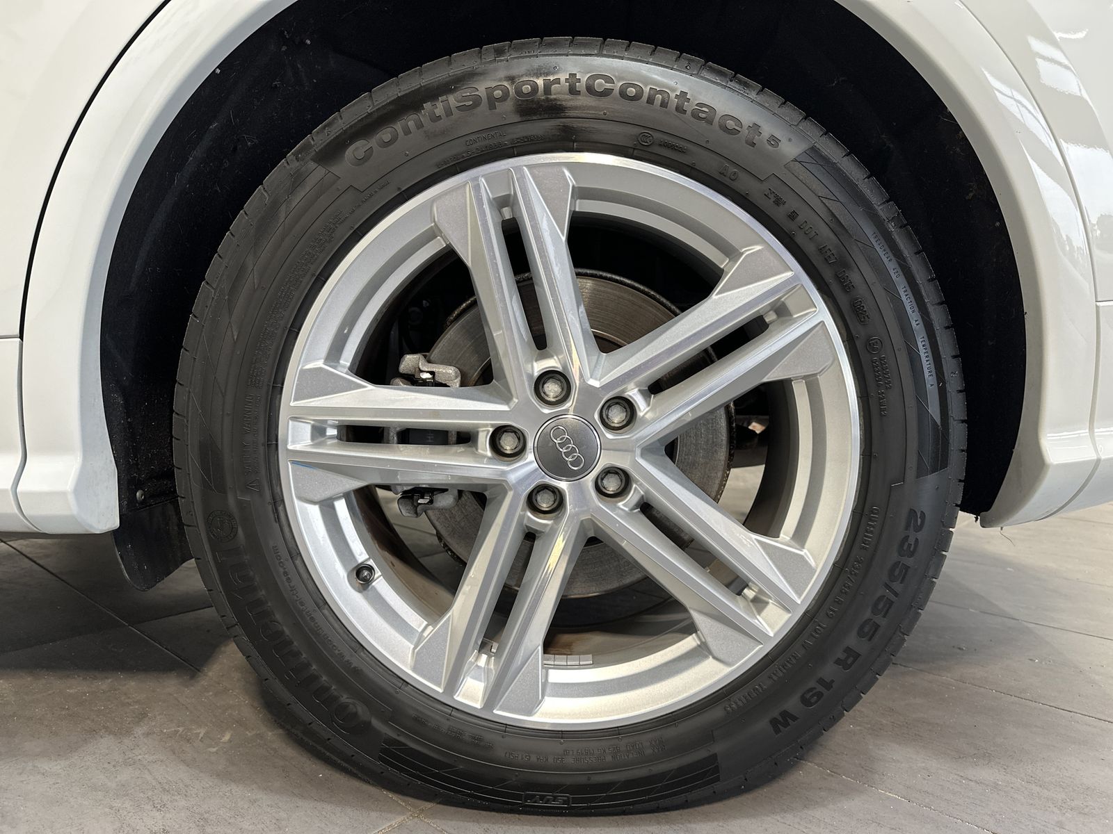 Audi Q5 55 TFSIe Qu S-Line NAV+LED+AHK+VCOCK+PANO+SHZ