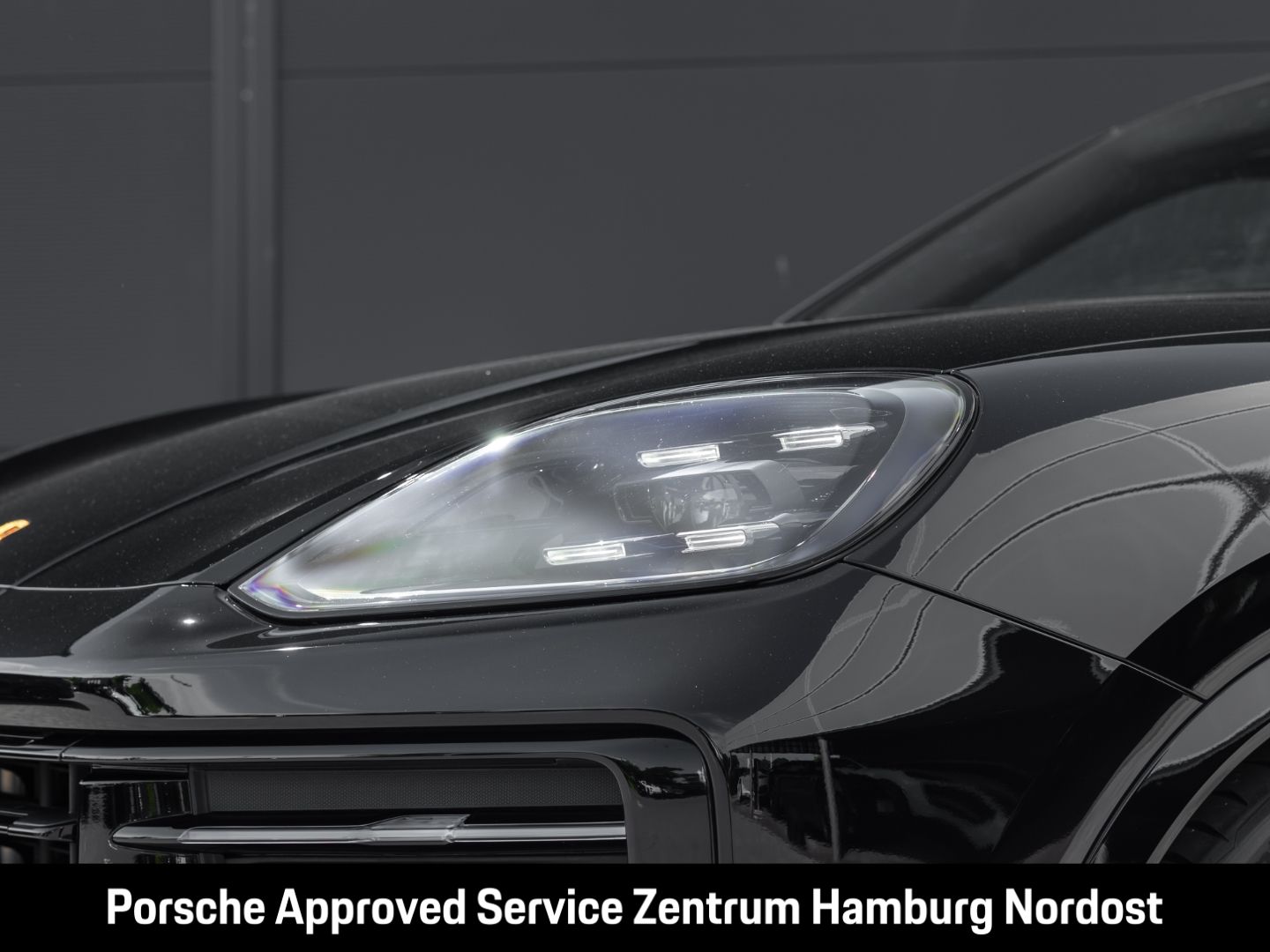 Porsche Cayenne E-Hybrid Coupe Sportabgas Sport Chrono