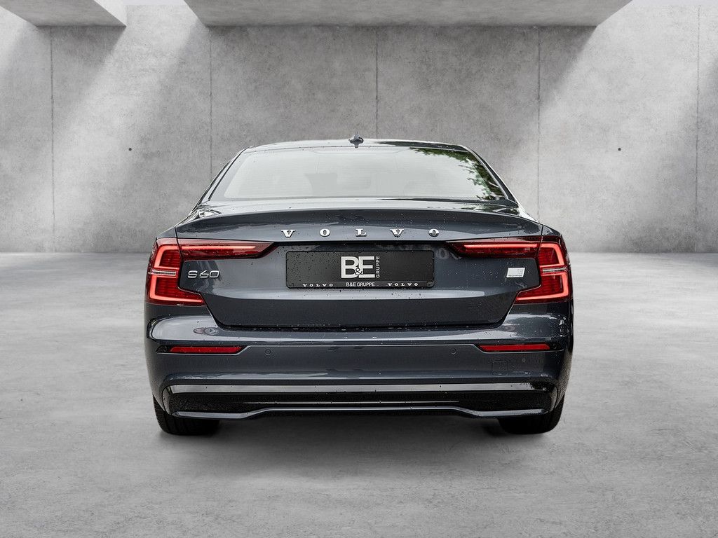 Volvo S60 T8 Ultimate Dark Recharge AWD PANO ACC HUD