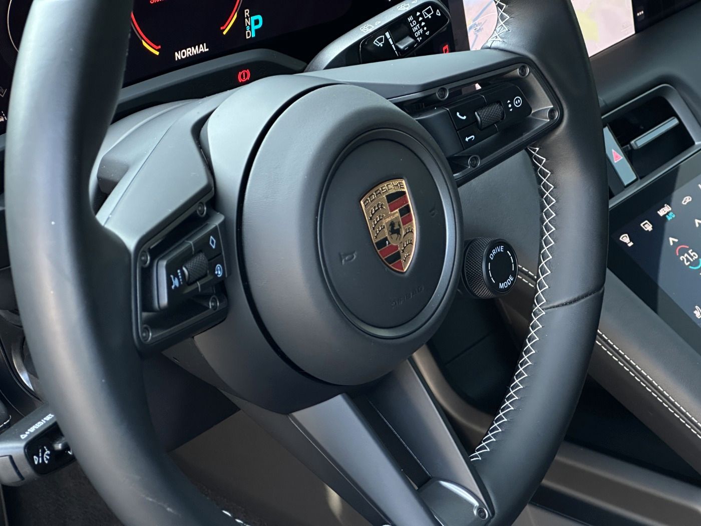 Porsche Taycan GTS Sport Turismo BOSE LED-Matrix