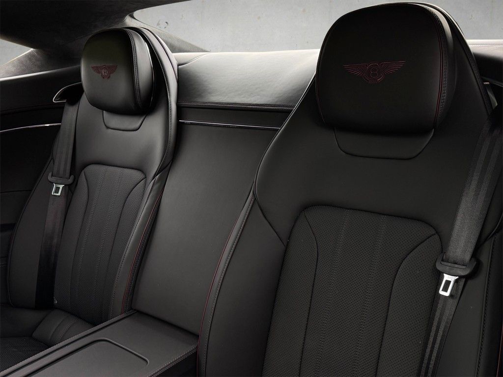 Bentley Continental GT V8 Blackl Dyn Ride Full nur2500km