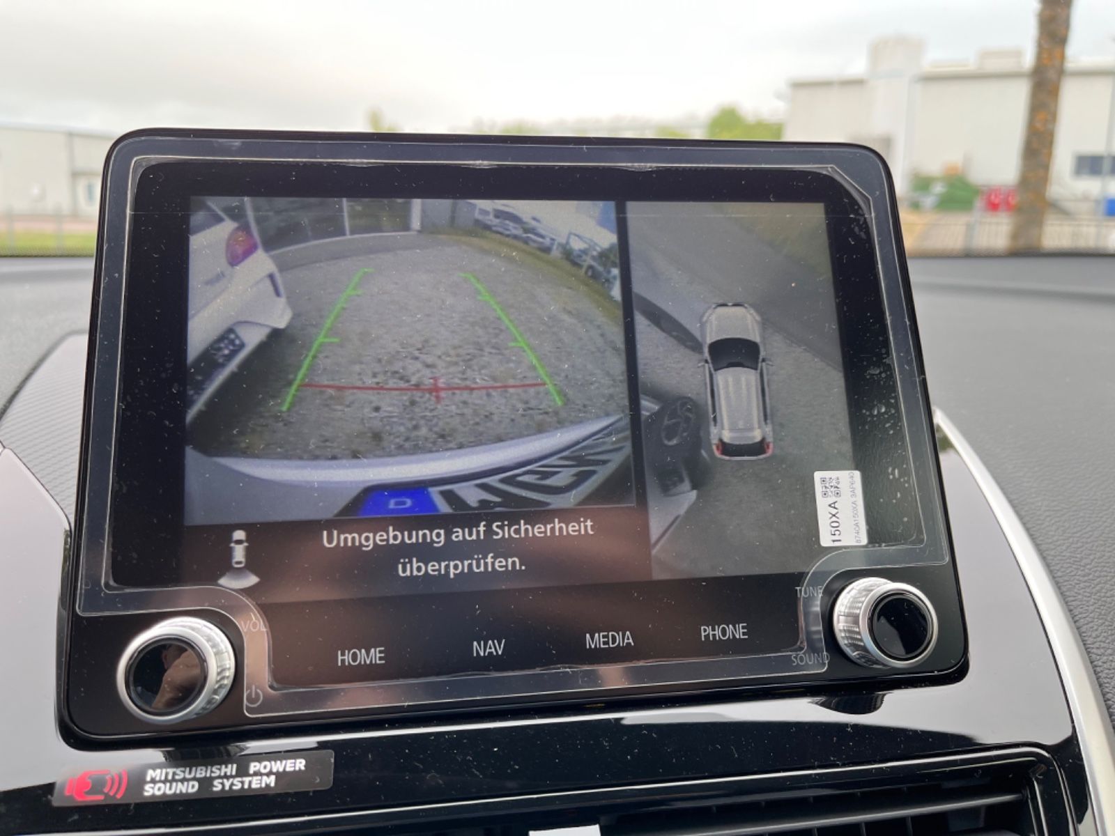 Mitsubishi Eclipse Cross Plug-in Hybrid Plus Select 4WD