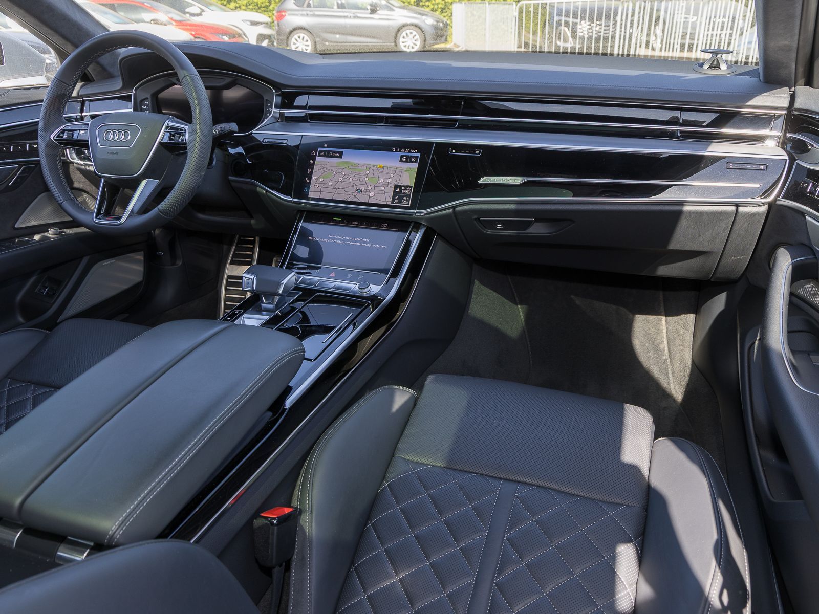 Audi A8 60 TFSIe Q NP163 - Samsaru's Car Outlet