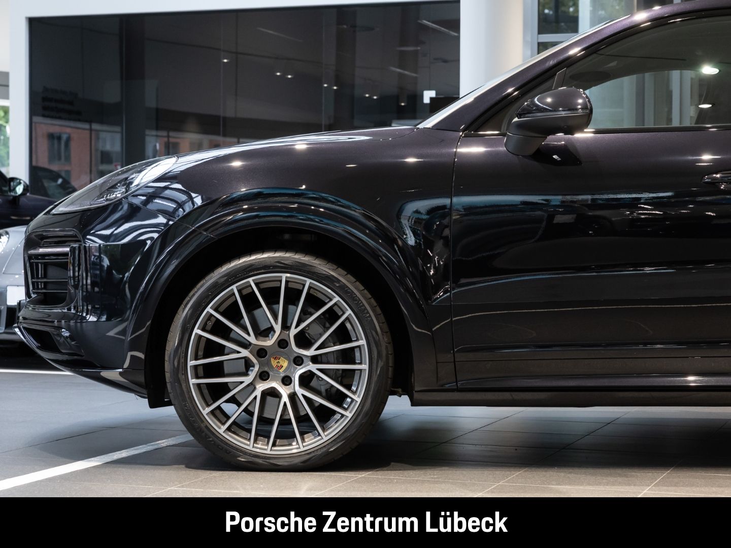 Porsche Cayenne S Coupe Hinterachslenkung Head-Up