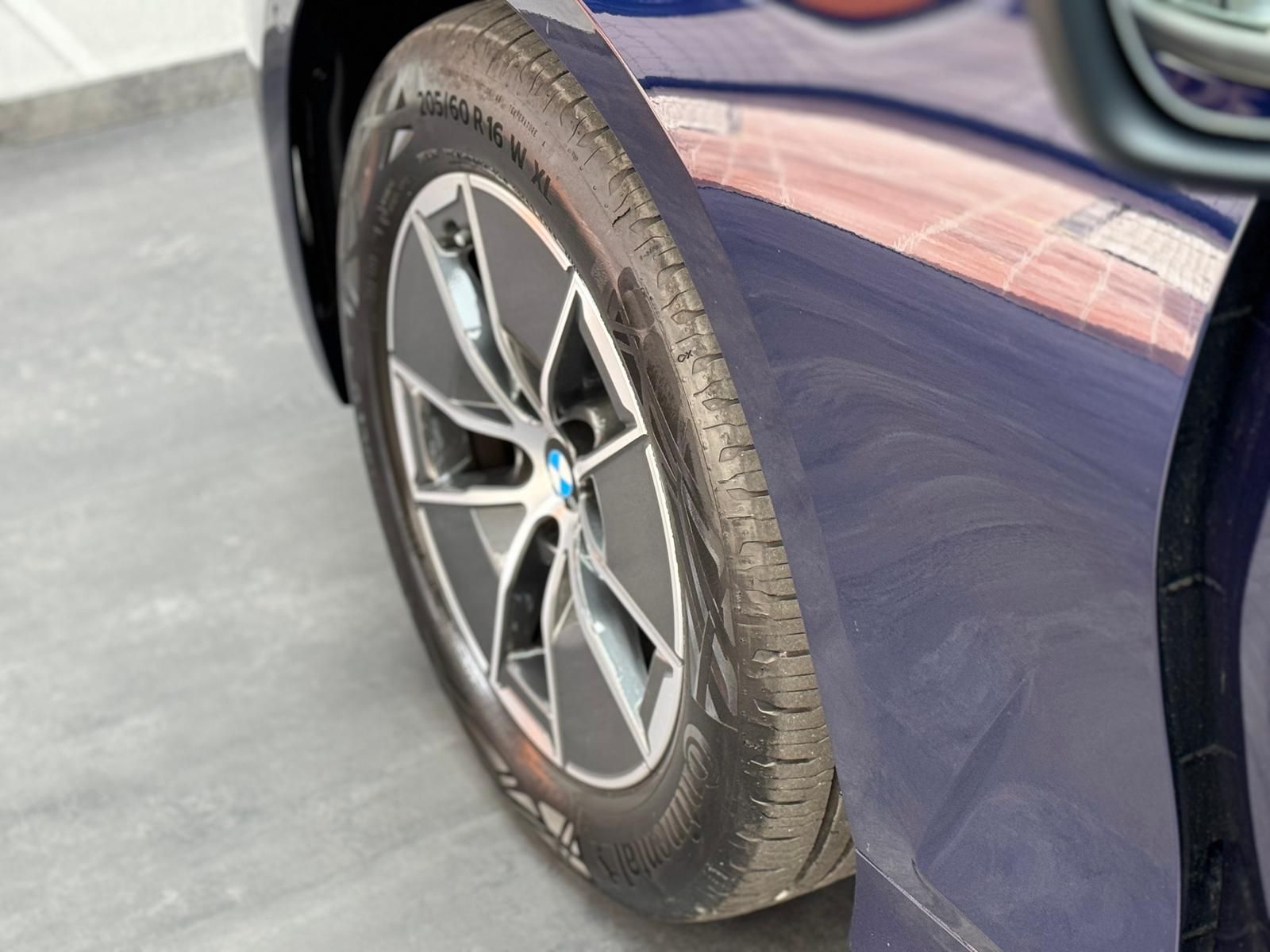 BMW 320i Advantage - Samsaru's Car Outlet