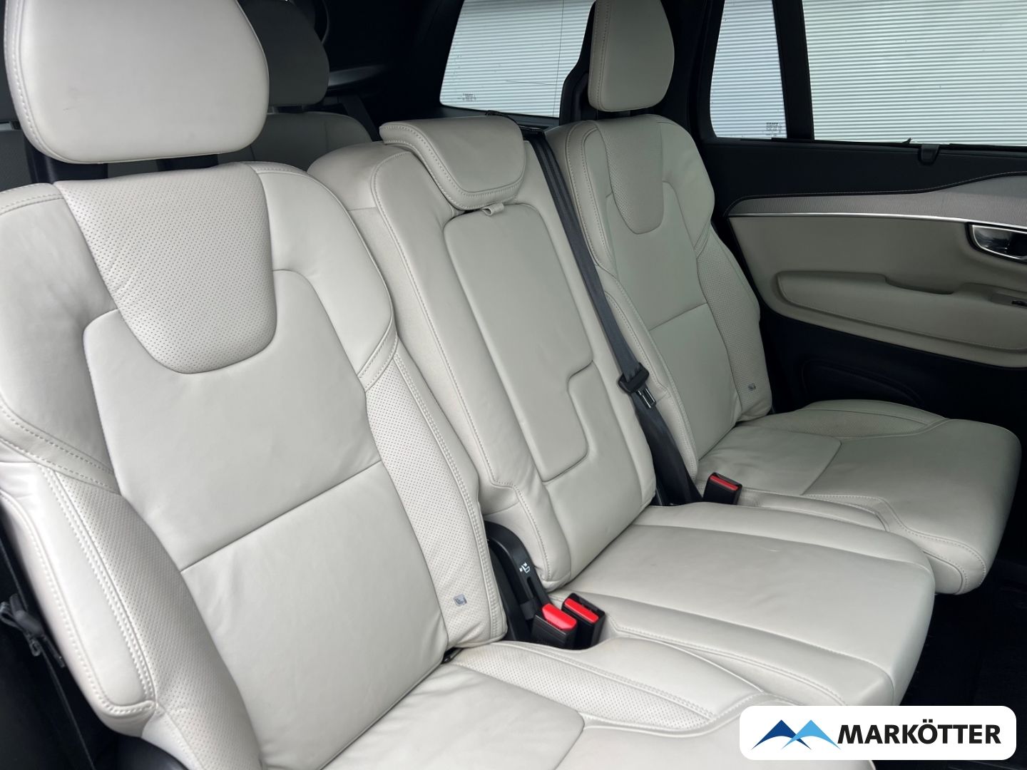 Volvo XC90 T8 AWD Recharge R-Design Edition 22''/AHK/P