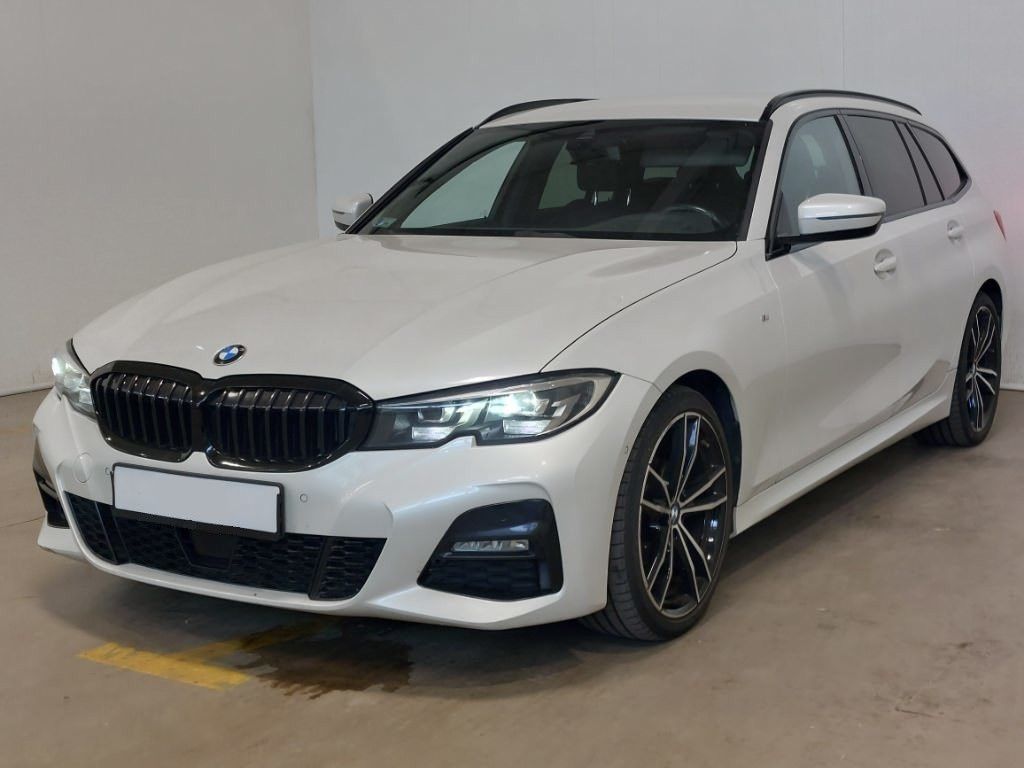 BMW 320 d xDrive M-SPORT - Samsaru's Car Outlet