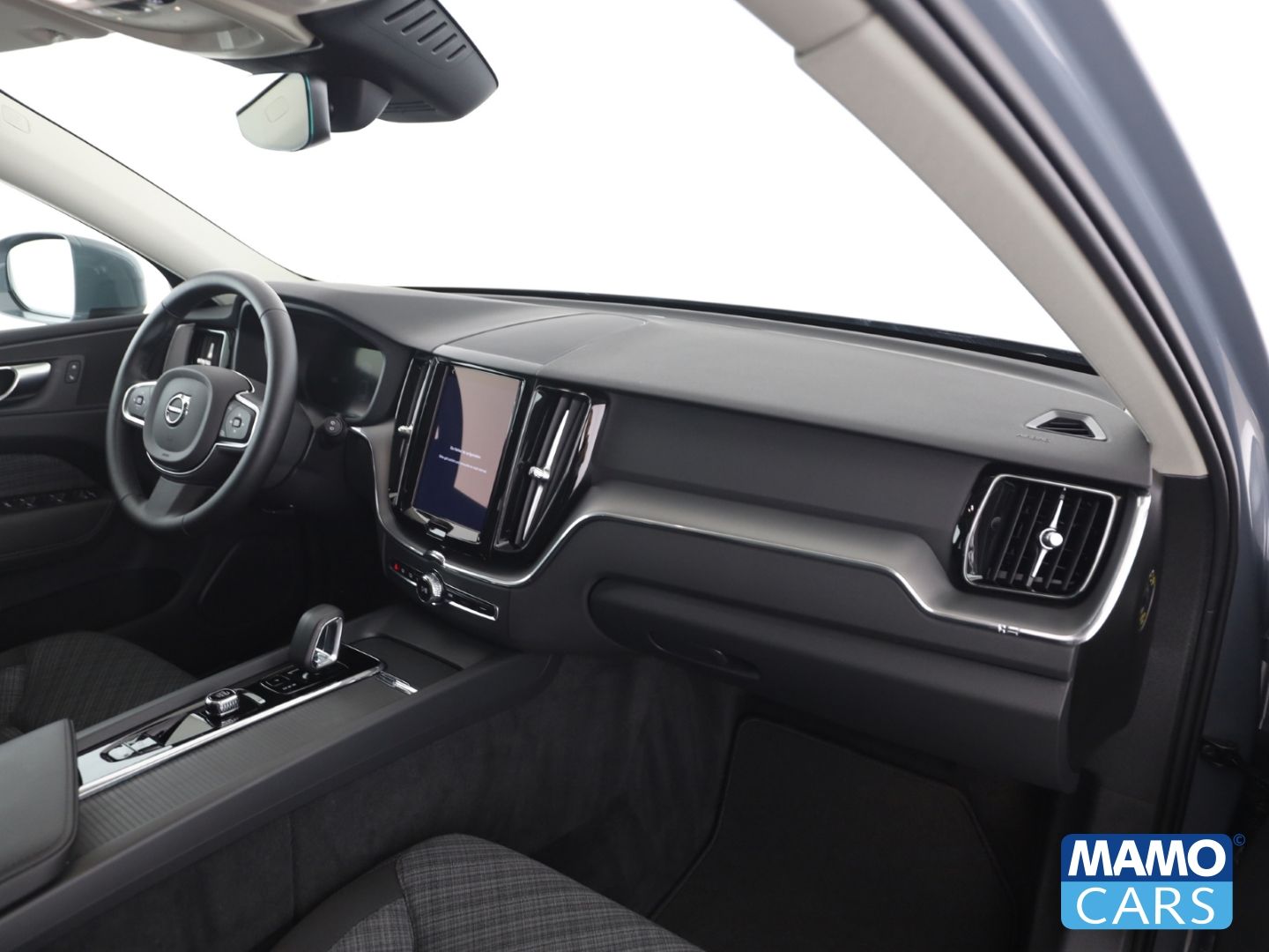 Volvo XC60 T6 Recharge AWD Core AHK*CAM*4xSHZ*PANO*LHZ