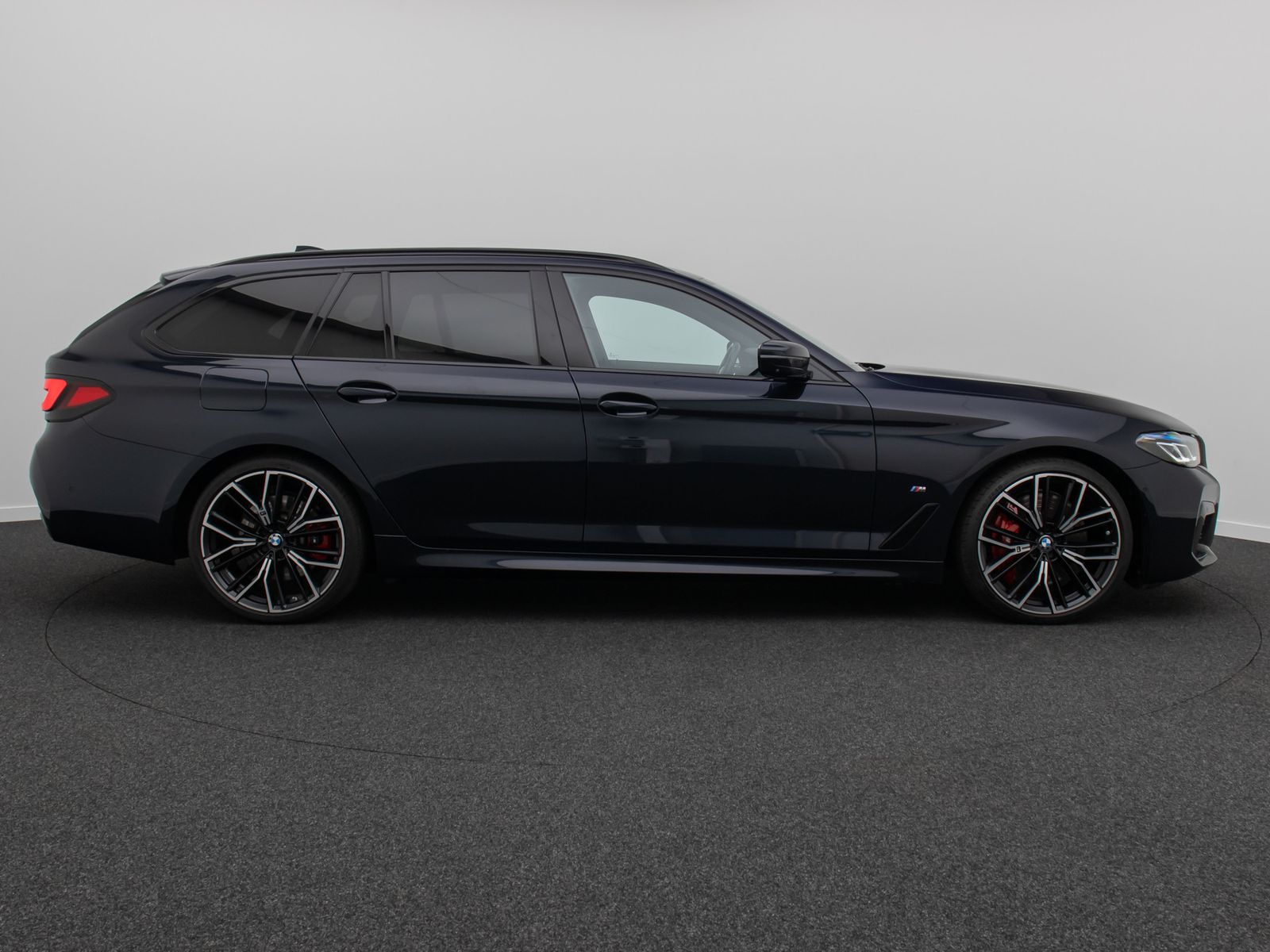 BMW 540d xD M Sport 360° HUD DAB H/K Panorama 20Zoll