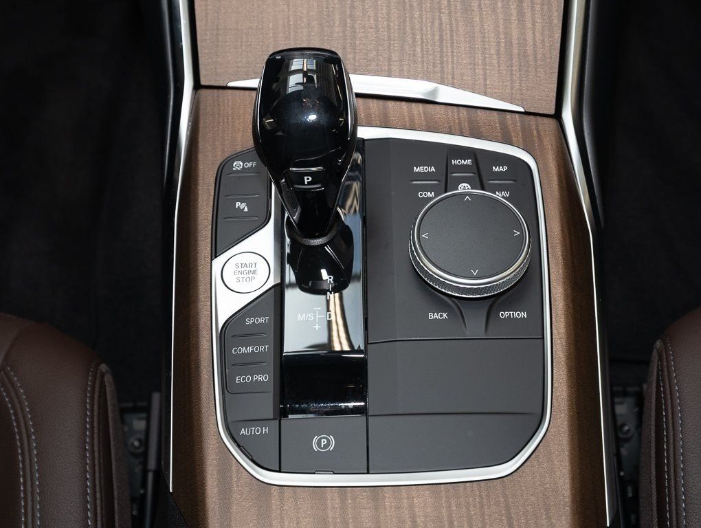 BMW 320d Limousine Advantage - Samsaru's Car Outlet