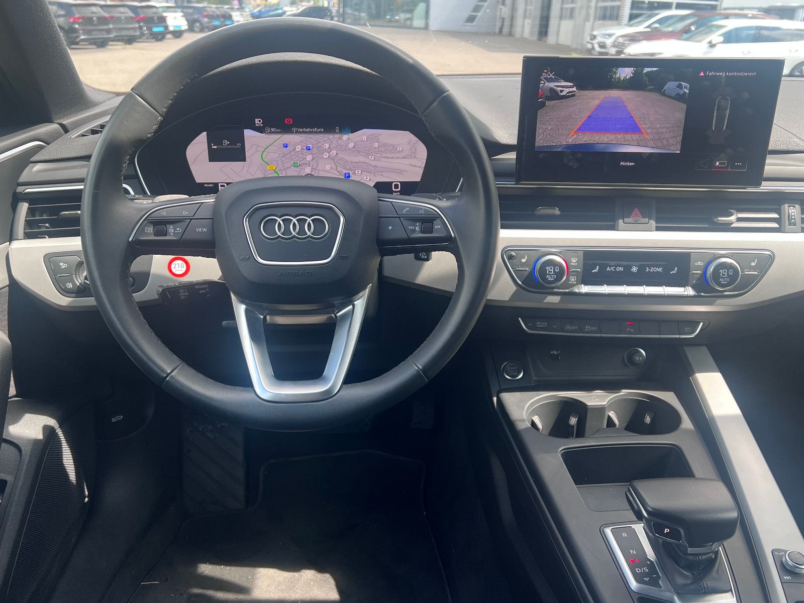 Audi A4 Avant 45 TFSI quattro S line - Samsaru's Car Outlet