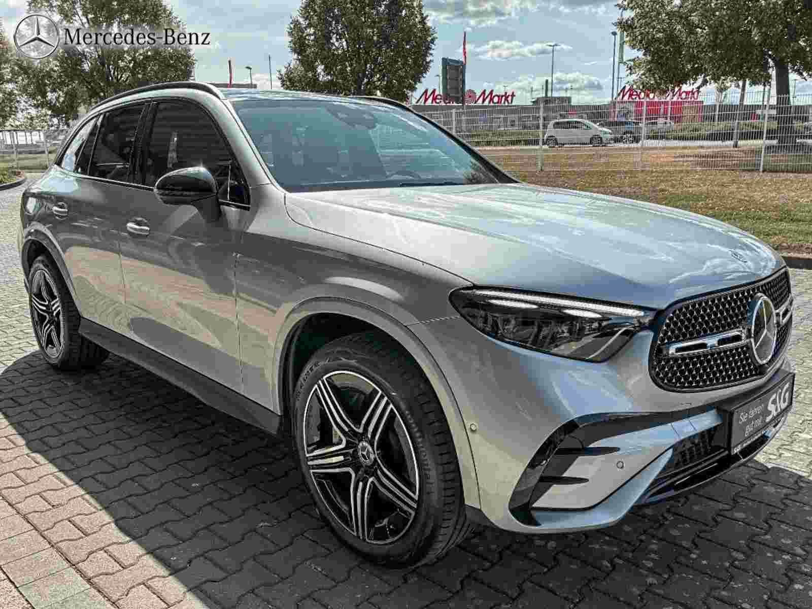 Mercedes-Benz GLC 300 de 4M AMG AHK+Night+Pano+Distro+Spurhalt
