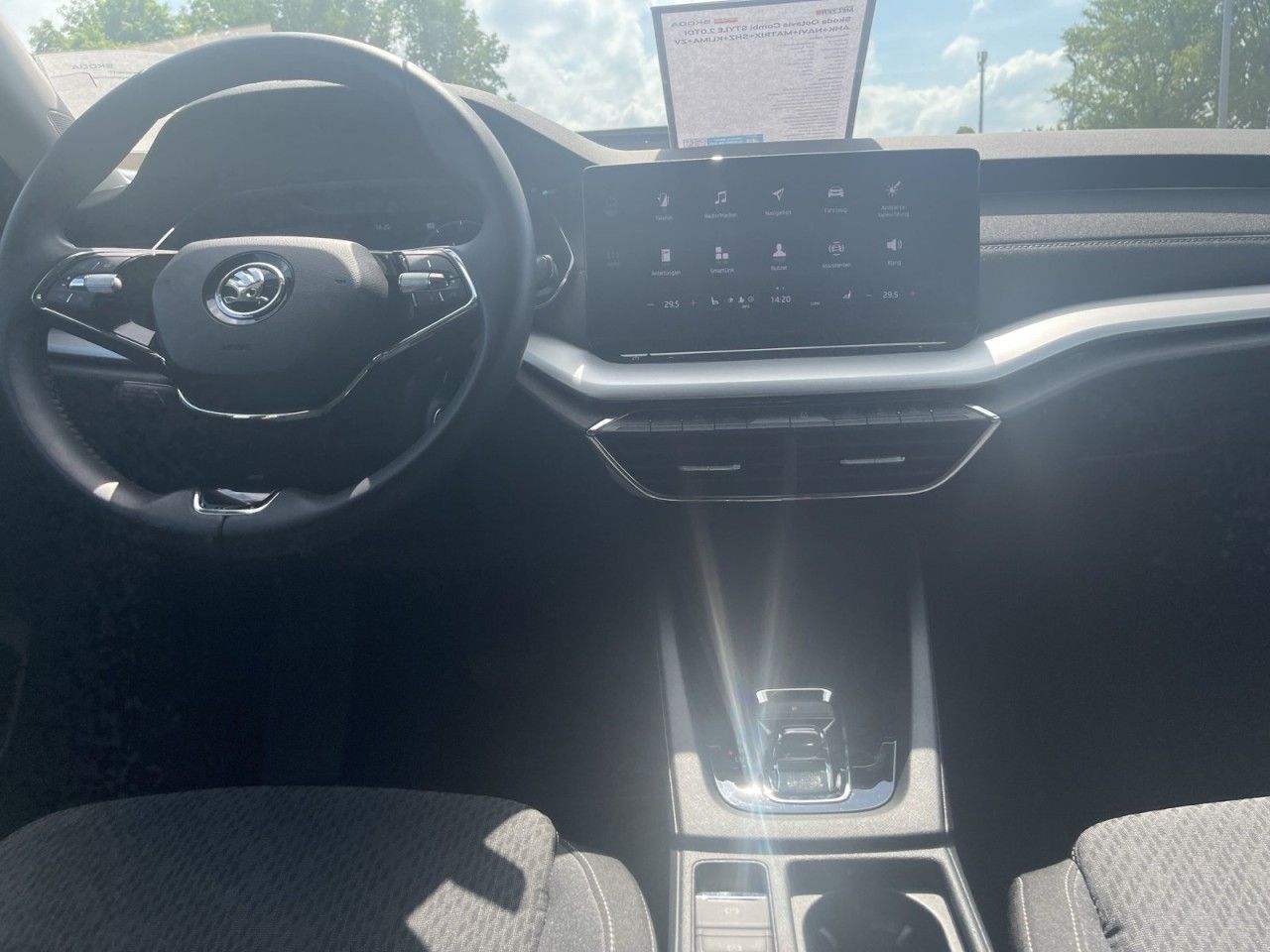 Skoda Octavia STYLE 2.0TDI DSG - Samsaru's Car Outlet