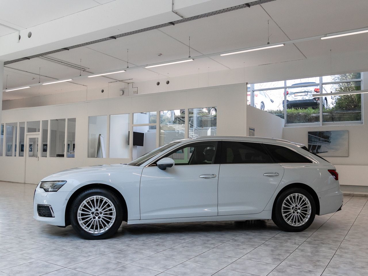 Audi A6 Avant 40 TDI quattro S tronic - Samsaru's Car Outlet