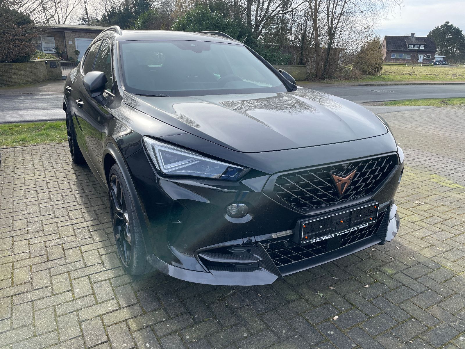 Cupra Formentor VZ5 4Drive - Samsaru's Car Outlet