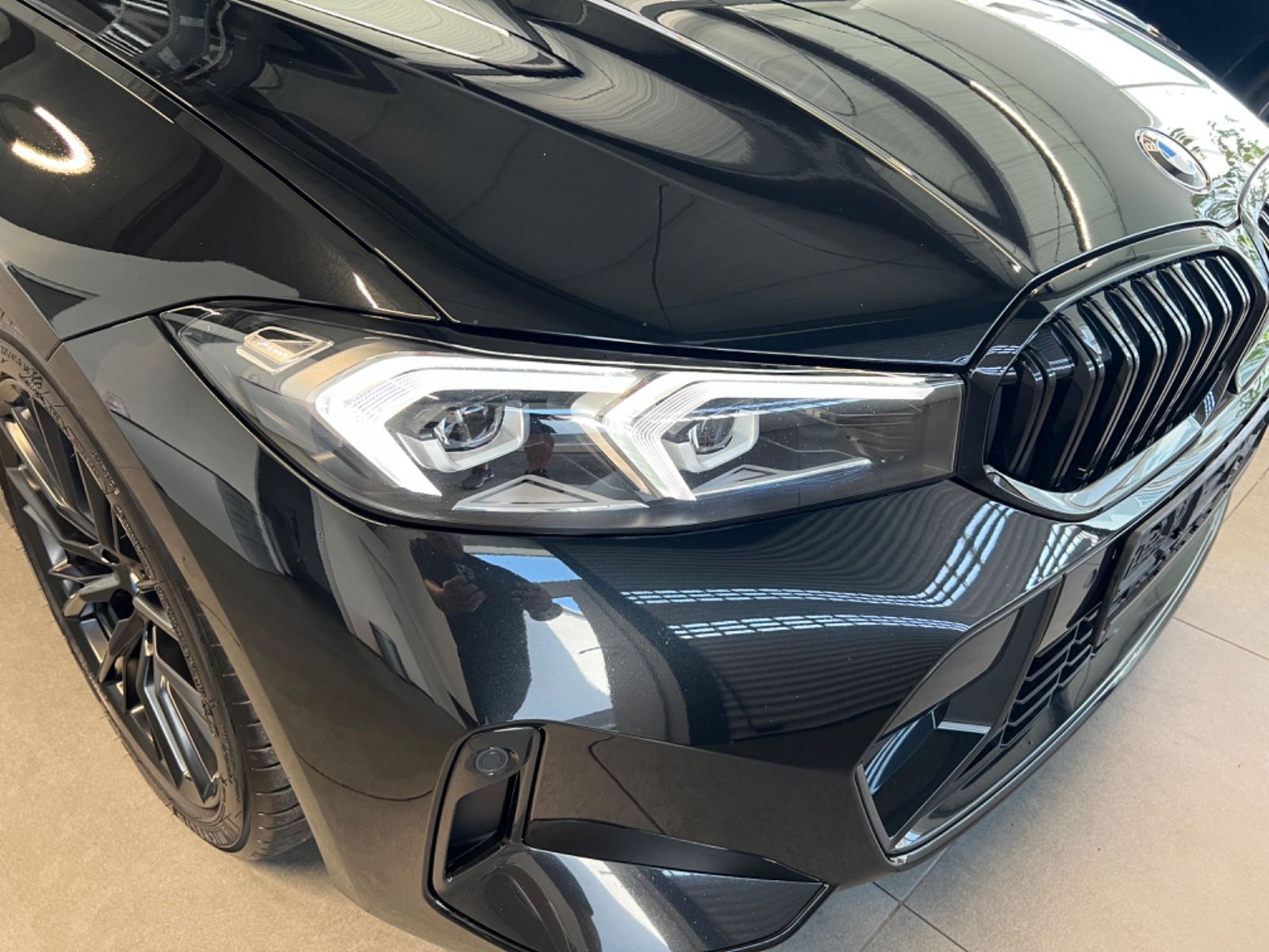 BMW 320 d xDrive M Sport - Samsaru's Car Outlet