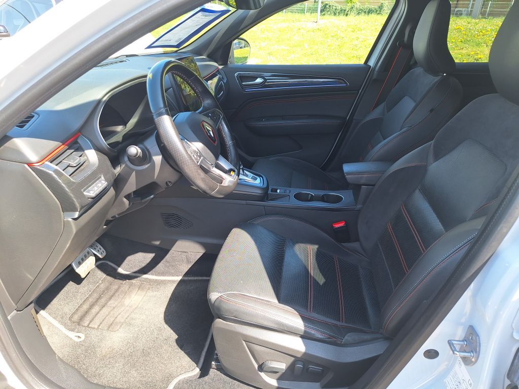 Renault Arkana R.S.LINE E-TECH 145 Hybrid - Samsaru's Car Outlet