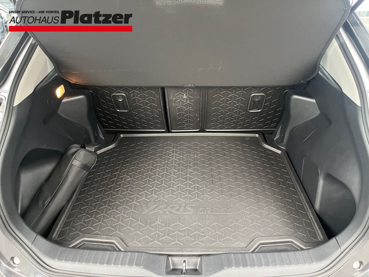 Toyota Yaris Cross 1.5 Hybrid Business Edition NAVI App