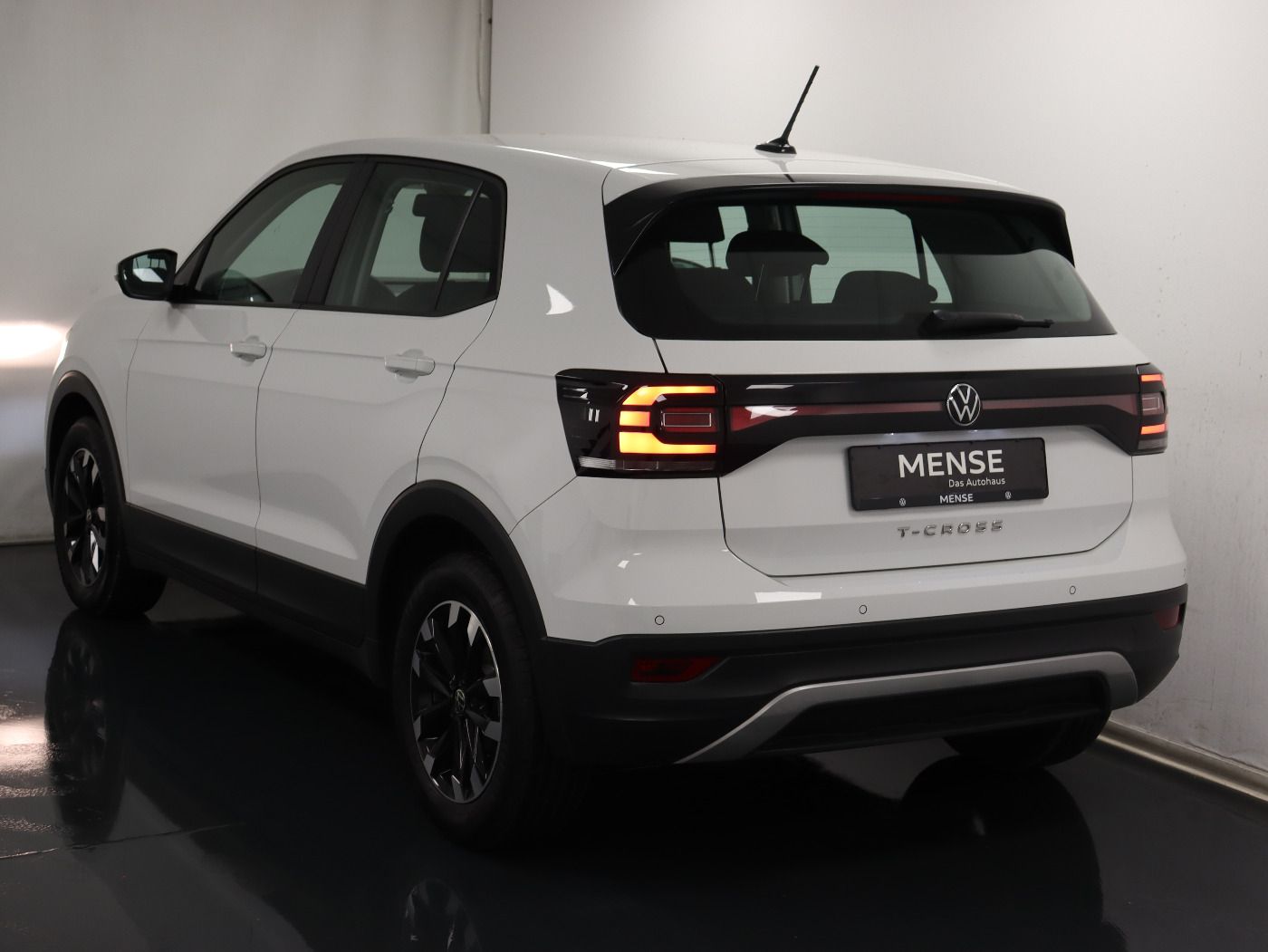 Volkswagen T-Cross 1.0 TSI DSG - Samsaru's Car Outlet