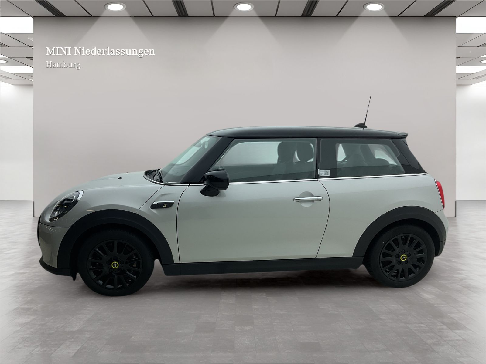 MINI Cooper SE - Samsaru's Car Outlet