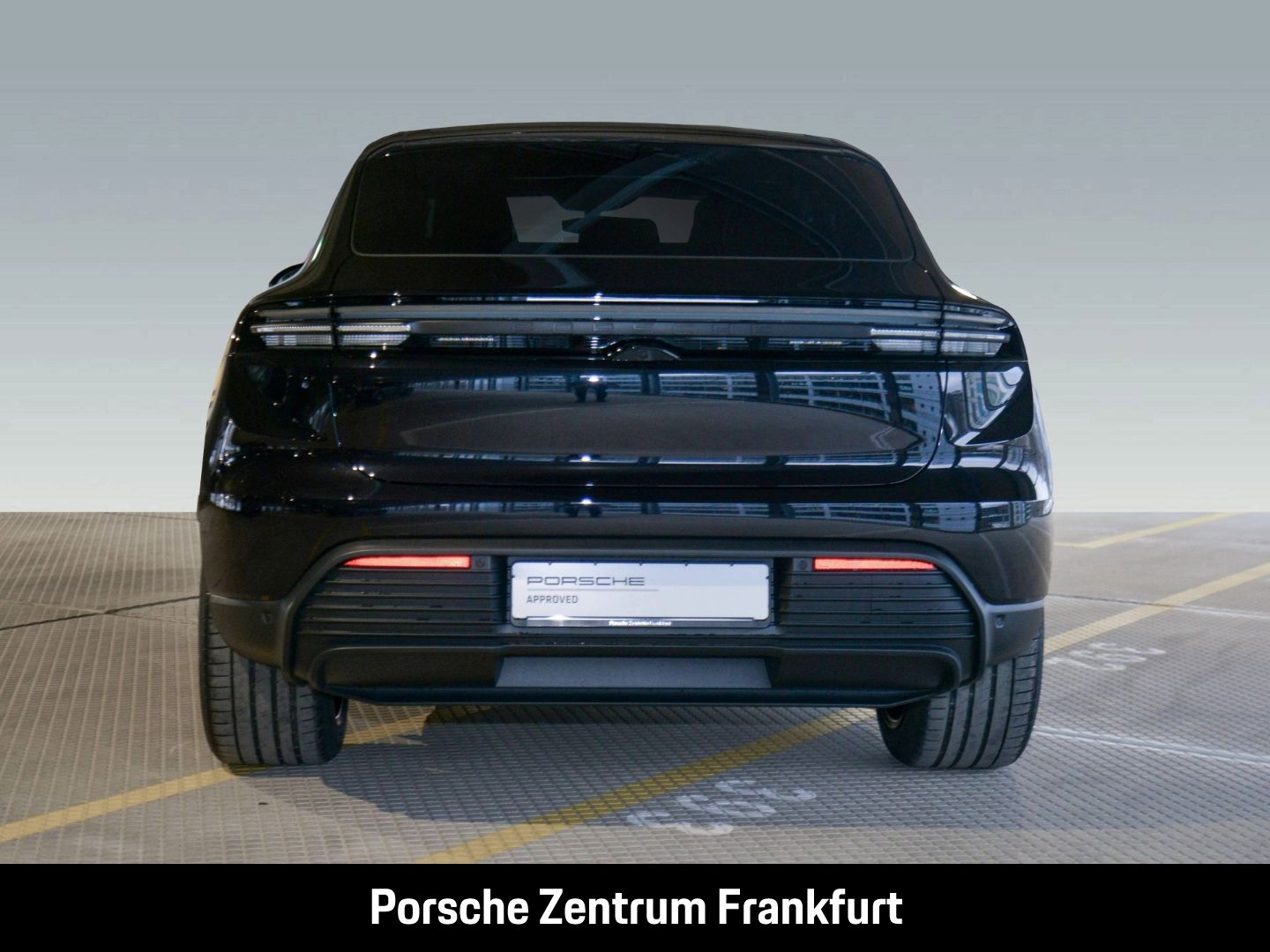 Porsche Macan 4 Surround-View InnoDrive LED-Matrix
