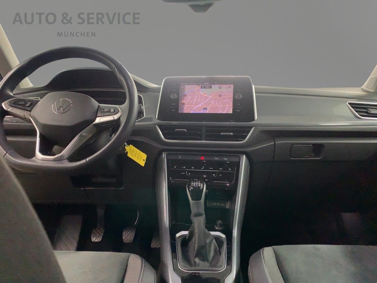 Volkswagen T-Roc 1.0 TSI Style - Samsaru's Car Outlet