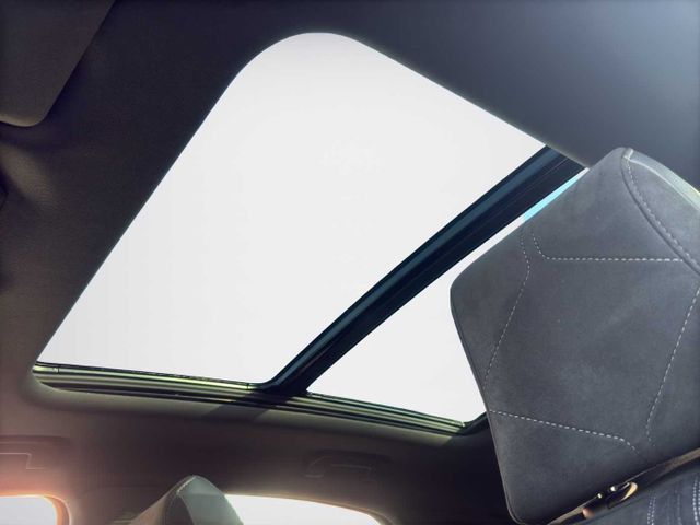 DS Automobiles DS 7 BlueHDI 130 Aut. PERFORMANCE LINE + PANO NA