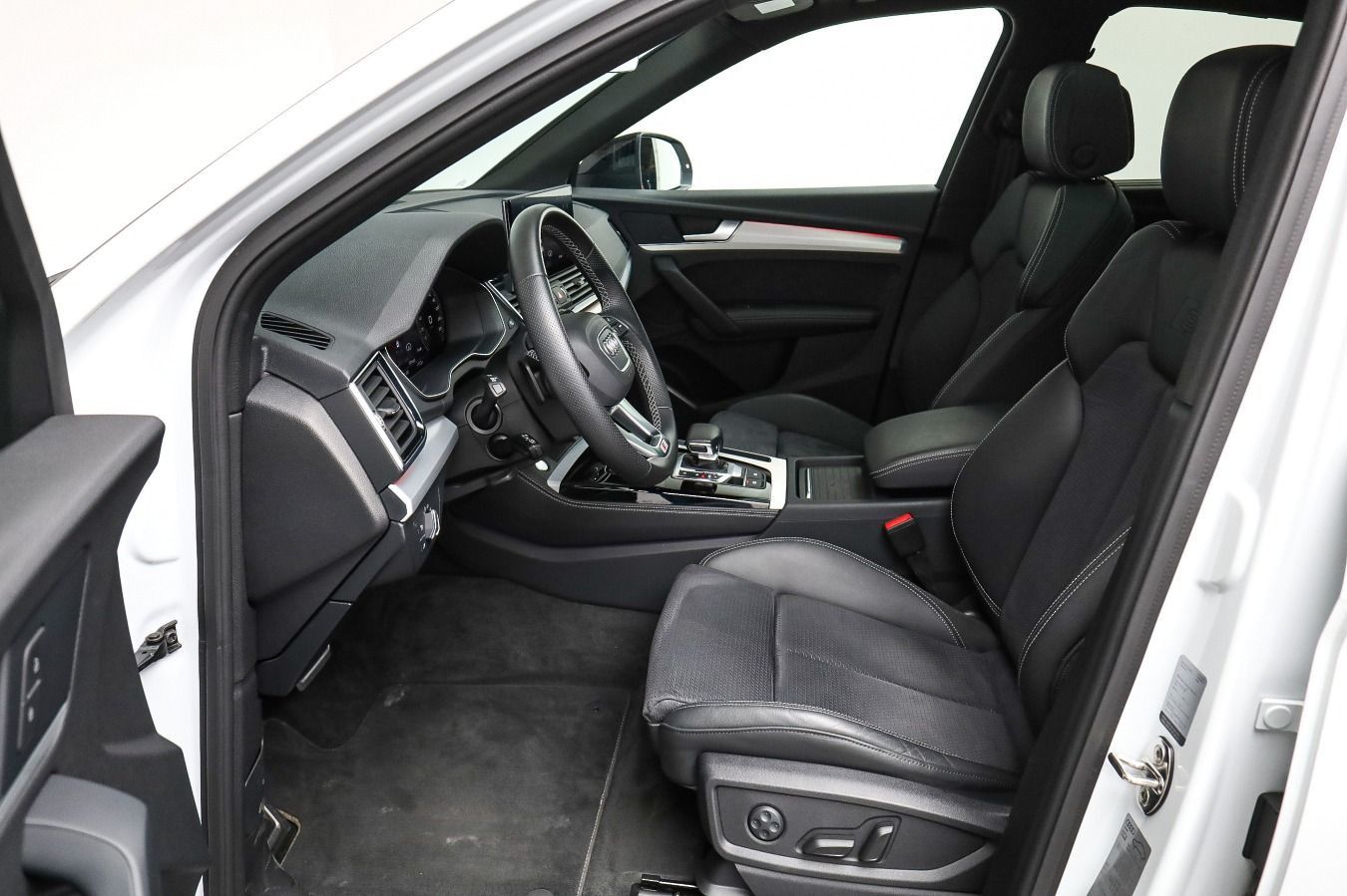 Audi Q5 Sportback S line 45 TFSI qu. AHK, Pano, Assis