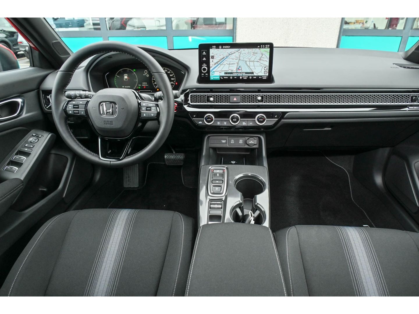 Honda Civic 2.0 HYBRID ELEGANCE SHZ+NAVI+R-KAM, 2x PDC
