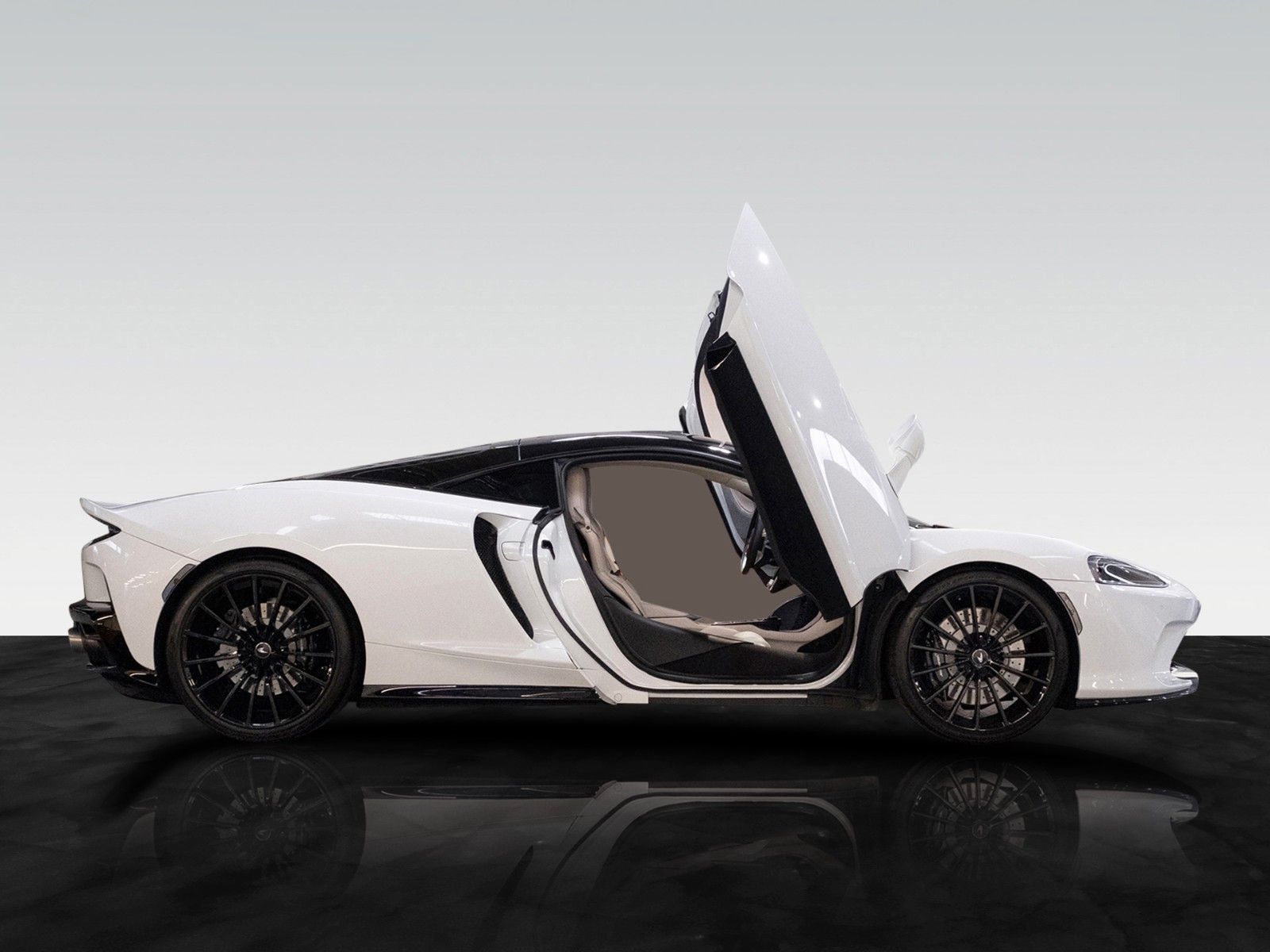 McLaren GT | Luxe | MSO Electrochromic Roof